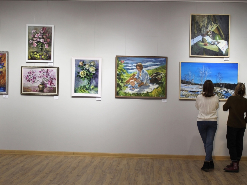 Крупные выставки художников Забайкалья открылись в Чите 
